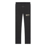 Pantalón Fear of God Essentials 1977 Relaxed SS22 - Gris Carbón