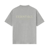 Polera Fear of God Essentials Classic Logo Metálico FW25 - Gris Concreto