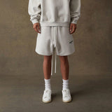 Short Fear of God Essentials Fleece SS22 - Gris Claro